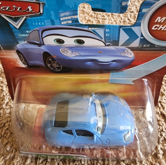 DISNEY Pixar Cars Sally #48 - Picture 3 of 6